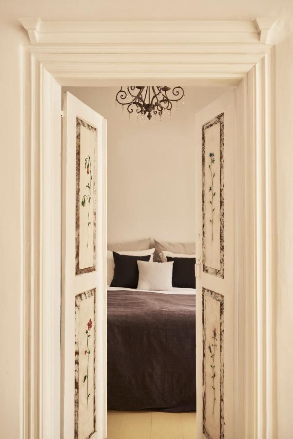 Town Mansion By Monocle Apartment Mykonos Town ภายนอก รูปภาพ